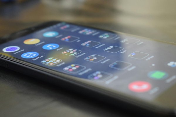 Quels sont les meilleurs outils pour la gestion des stocks dans les commerces de détail?
