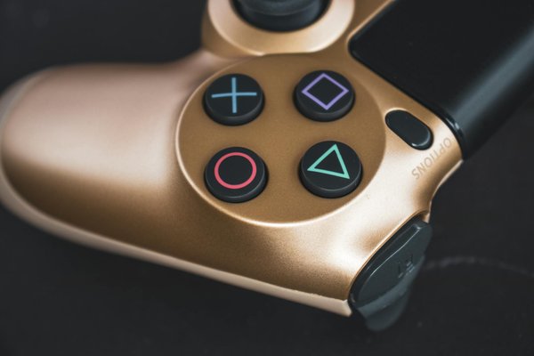Quels sont les avantages des technologies de l'IA pour la gestion de la relation client?